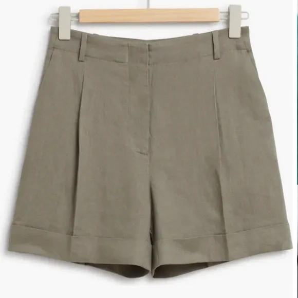 & Other Stories Tailored Wide-Leg Linen Shorts in Size 2 - Picture 3 of 13